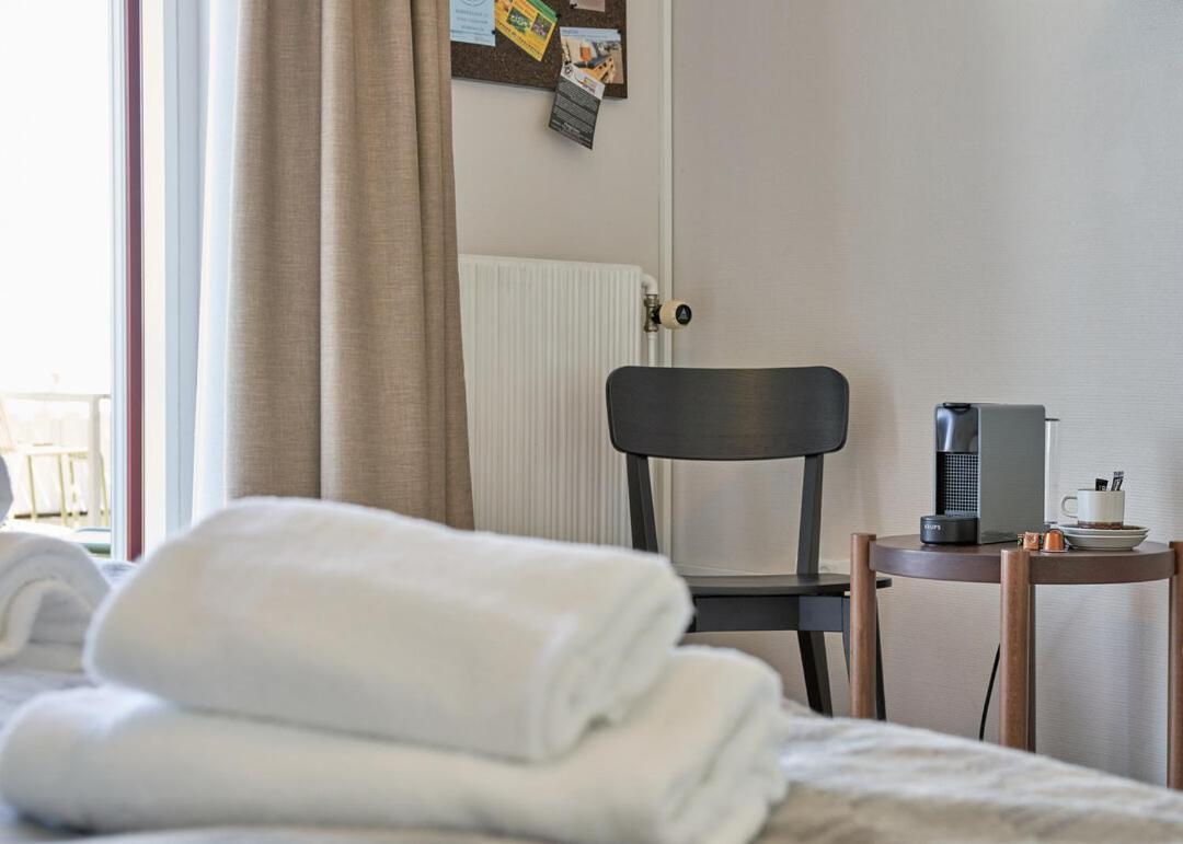 Hotel Klippen Gudhjem Extérieur photo