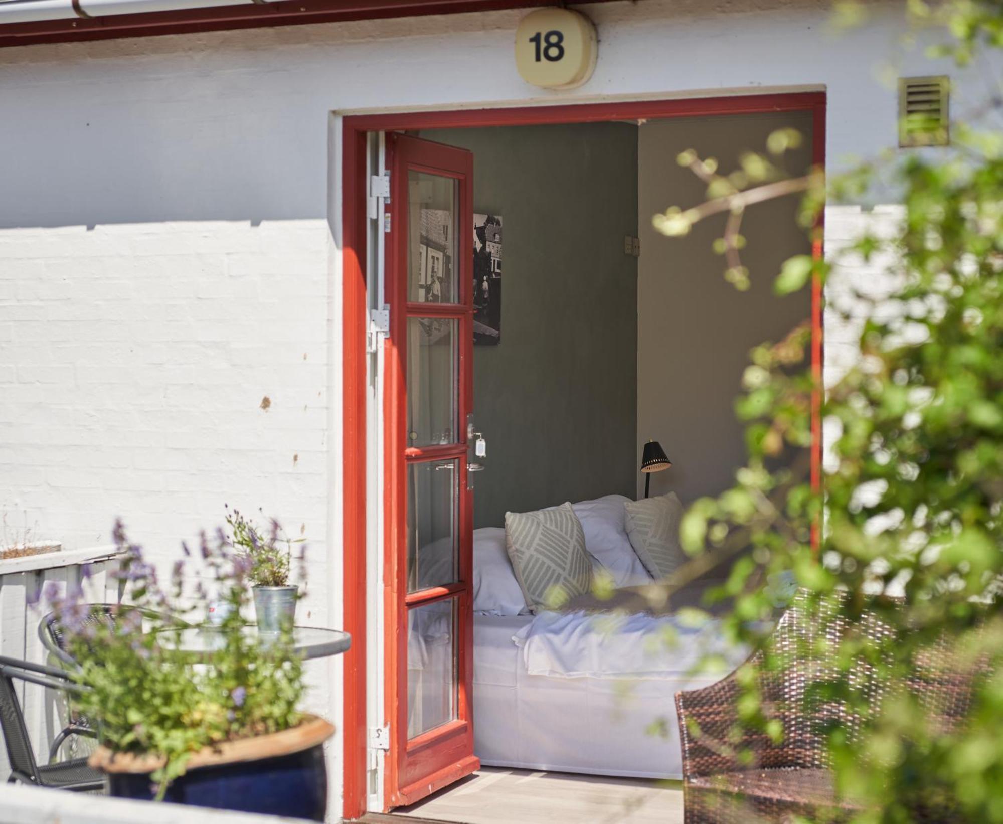 Hotel Klippen Gudhjem Extérieur photo